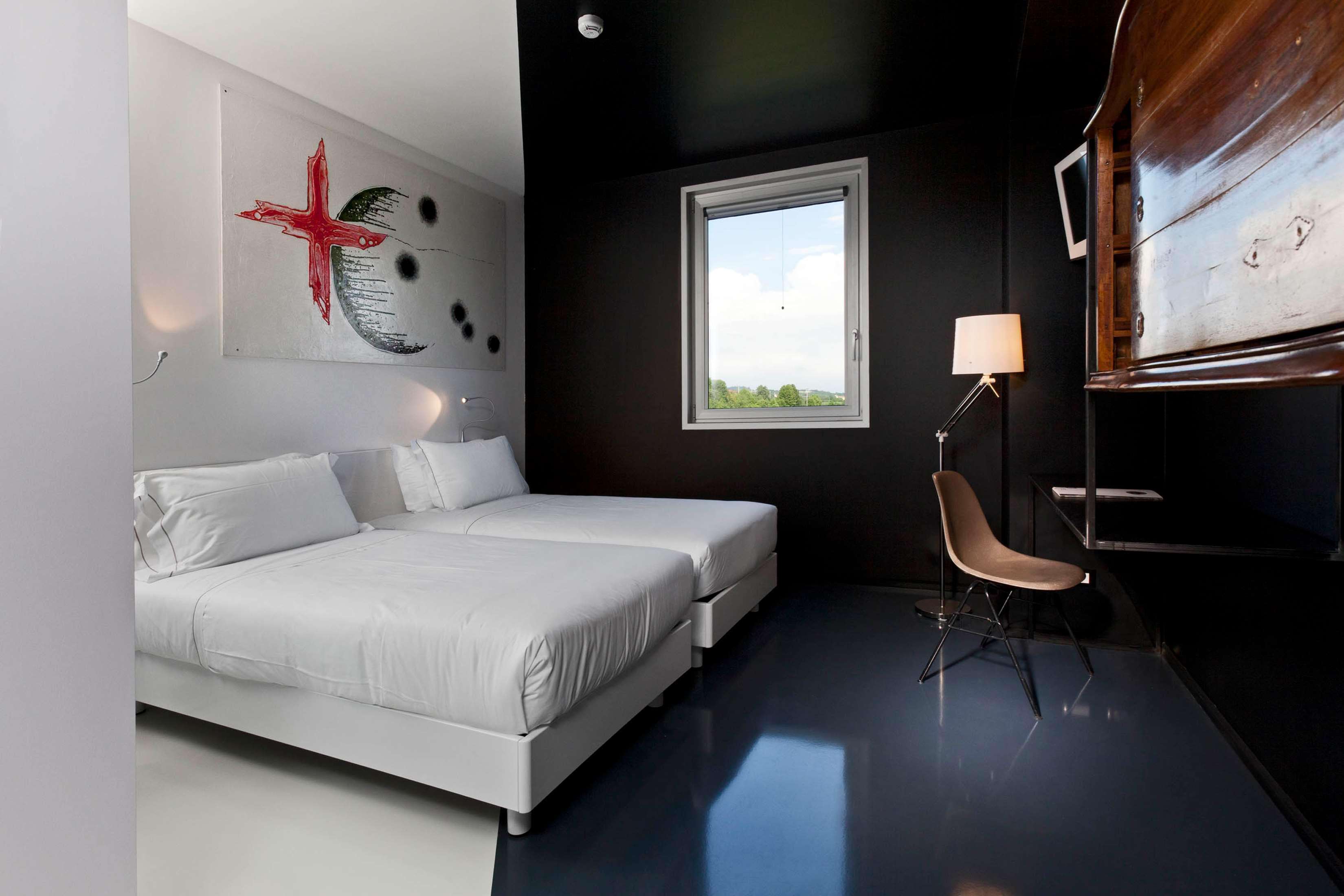 Aiden By Best Western Jhd Dunant Hotel Castiglione Delle Stiviere Exterior photo