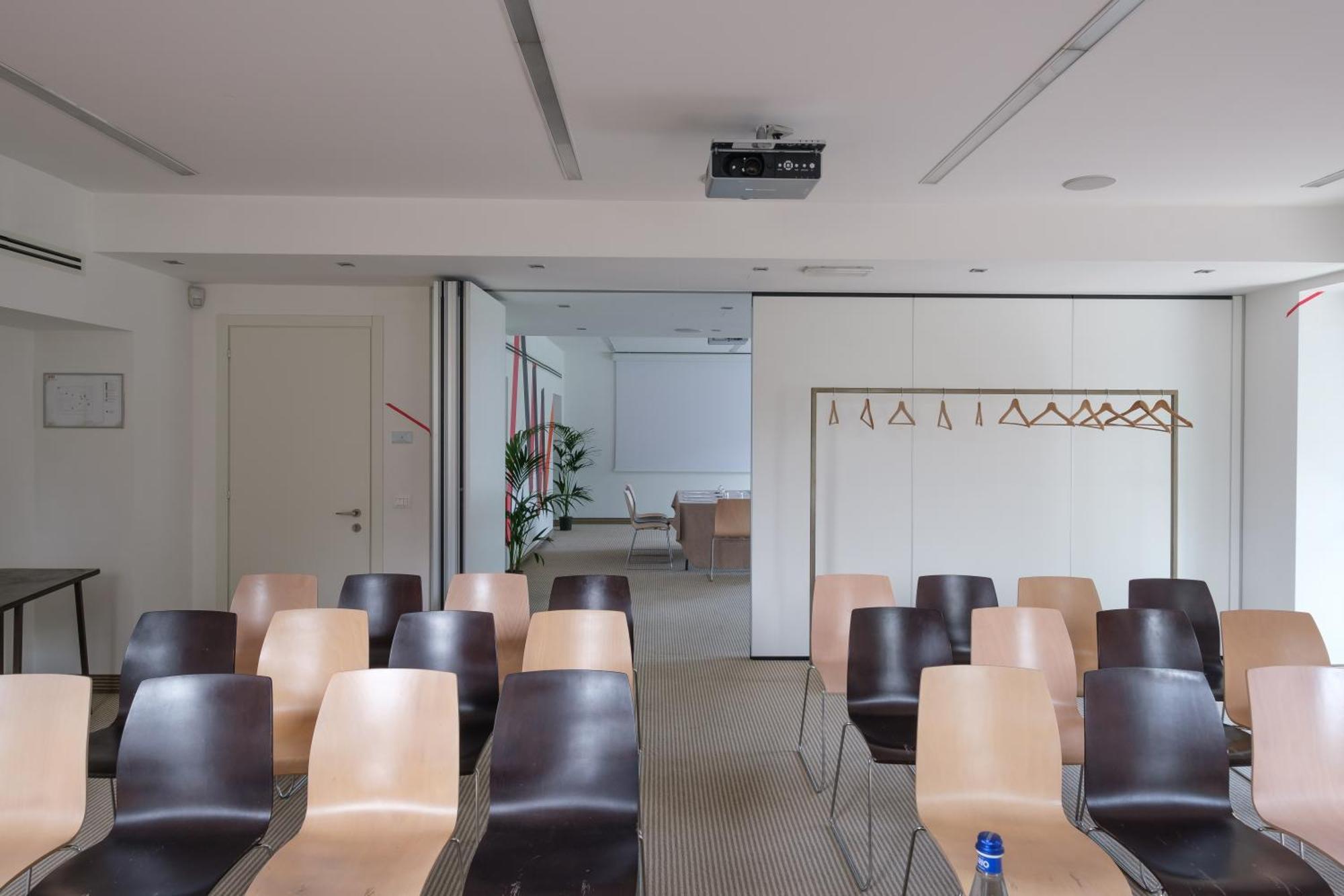 Aiden By Best Western Jhd Dunant Hotel Castiglione Delle Stiviere Exterior photo