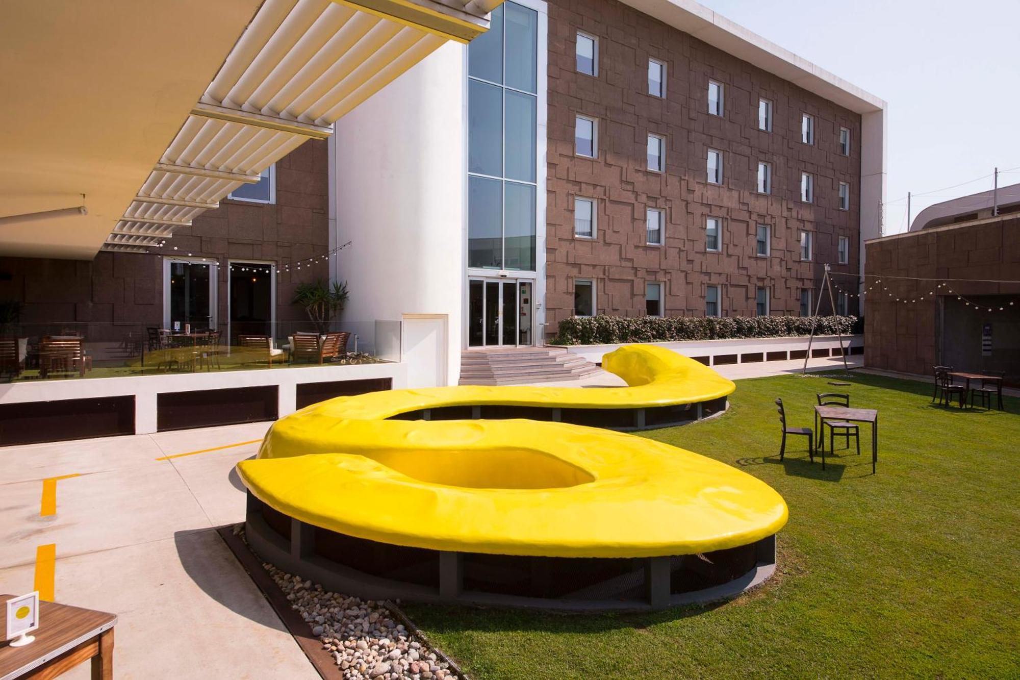 Aiden By Best Western Jhd Dunant Hotel Castiglione Delle Stiviere Exterior photo